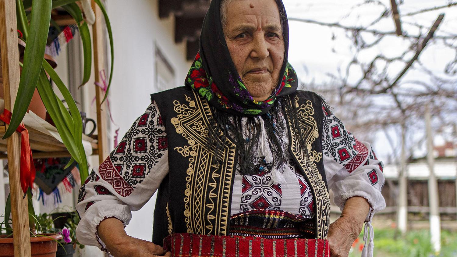 Romanian craftswoman